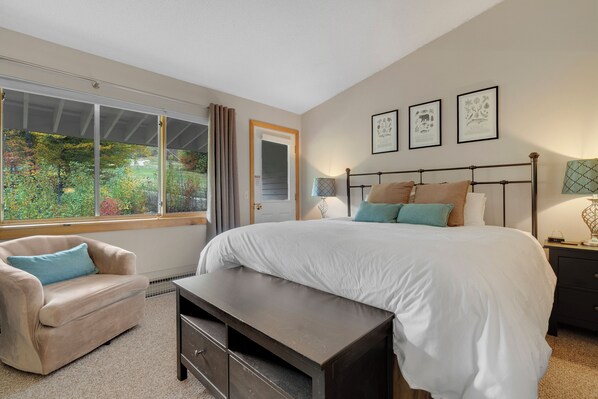 3 bedrooms, WiFi, bed sheets