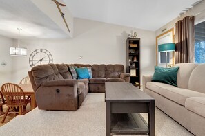 TV, fireplace, DVD player