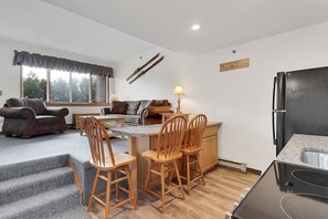 TV, fireplace, DVD player