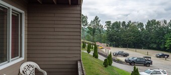 Sunrise A-101 | 1 Bed, 1 Bath