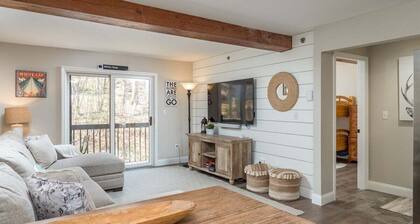 Sunday River Ski in/Ski Out Condo- White Cap A-307