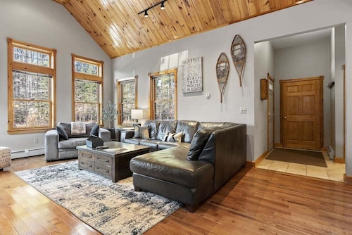 Twitchell Brook Townhouse-Unit 3