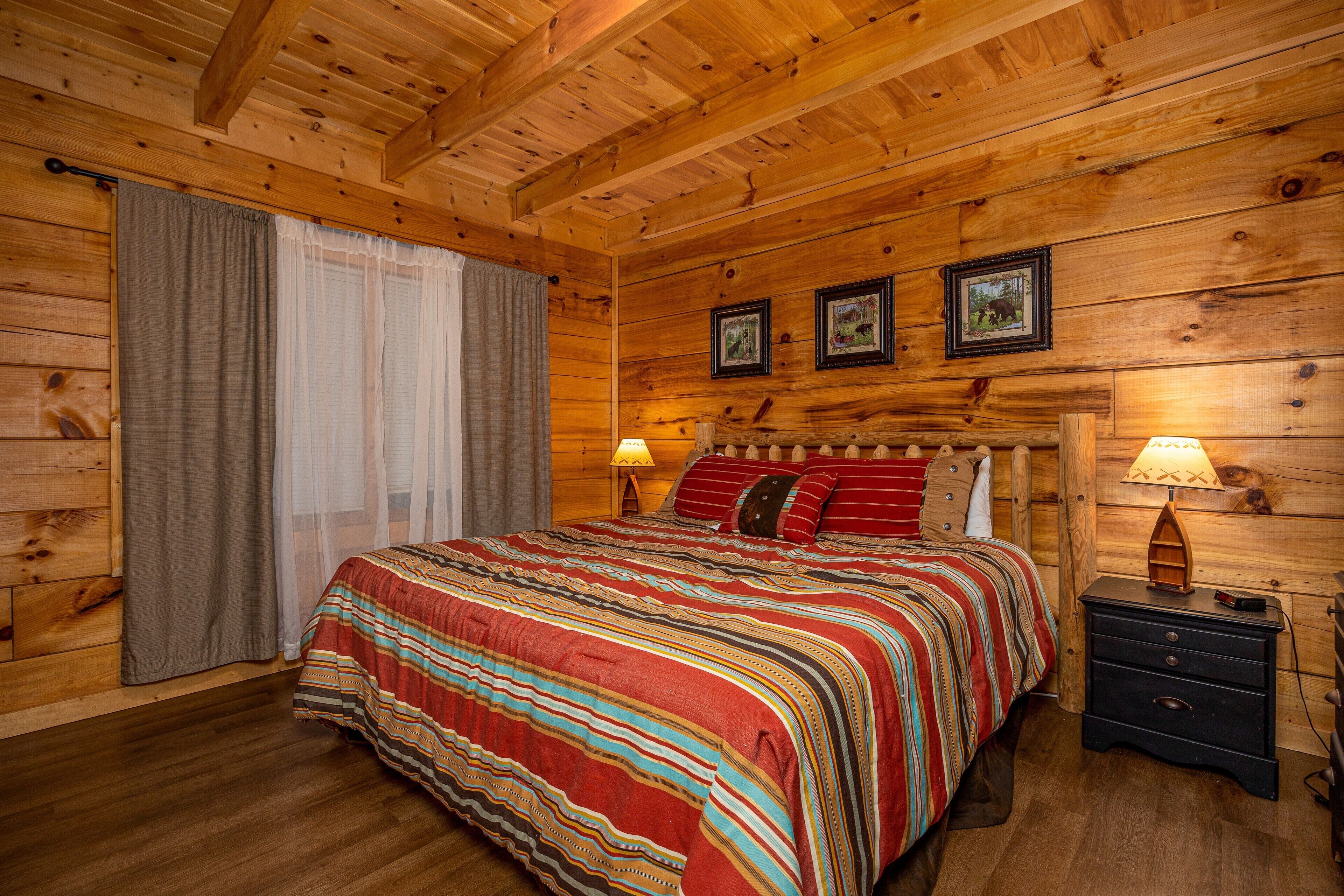 Cabin, Multiple Beds, Hot Tub, Mountain View | 2 bedrooms, bed sheets