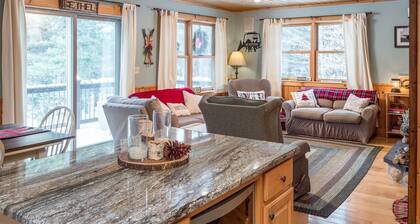 Countryside Retreat Chalet | 3 Bed, 2 Bath