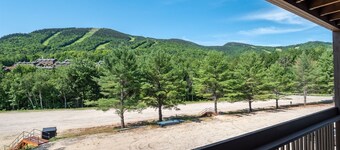 Brookside I B-306 | 2 Bed, 1 Bath