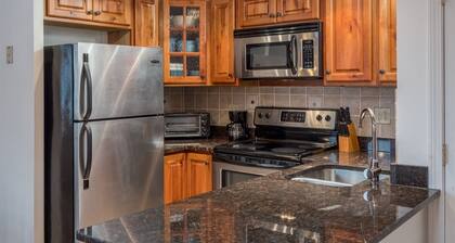 Riverbend 52 | 2 Bed, 2 Bath