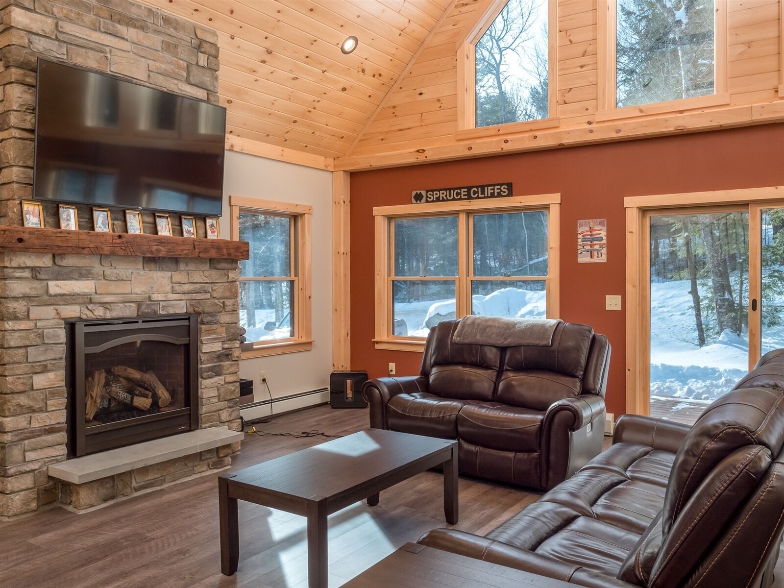 Timberline Mountain Lodge | 4 Bed, 3.5 Bath