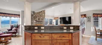Locke Mountain O-1 - Sunday River Townhouse