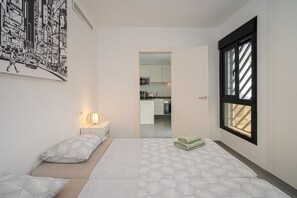2 chambres, fer et planche à repasser, Wi-Fi gratuit, draps fournis