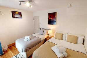 House | 3 bedrooms, iron/ironing board, free WiFi, bed sheets - Beautiful 3-bed House in Chatham (Chatham)