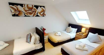 Beautiful 3-bed House in Chatham