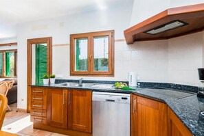 Coffee/tea maker, fridge, microwave, oven - Villa Binimelis - Five Bedroom Villa, Sleeps 10 (Cala d'Or)