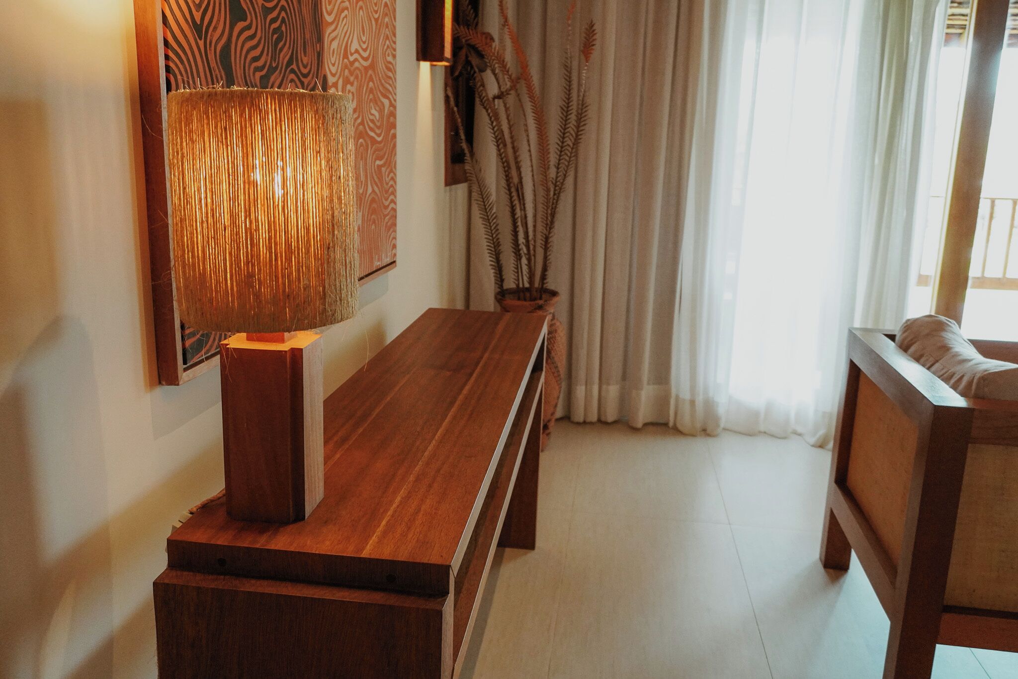 Minibar, in-room safe, desk, laptop workspace