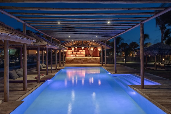 2 quầy bar/khu lounge