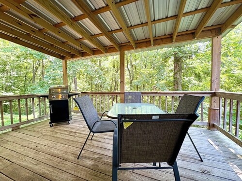 350 YARDS TO BOAT RAMP, CLOSE TO EVERYTHING