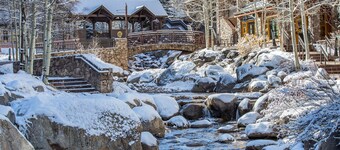 Moderne Rustik Bi-niveau 3 soveværelser plus hems ejerlejlighed i Beaver Creek