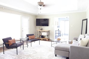 Smart TV, fireplace, offices