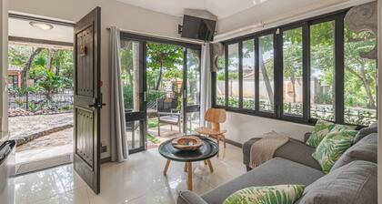 Beach Walk A - Direct beach access casita