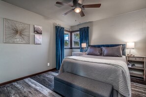 2 bedrooms, iron/ironing board, free WiFi, bed sheets