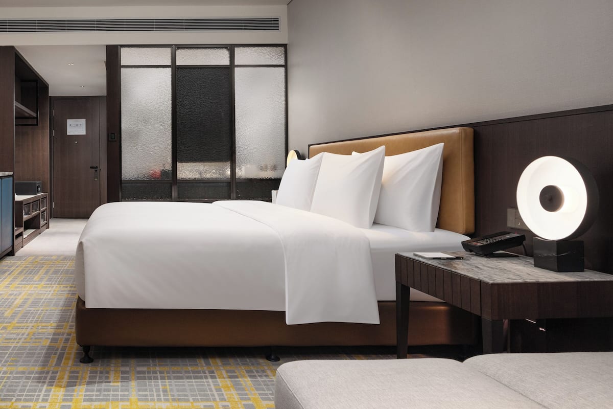 Superior Single Room, City View | 1 bedroom, down comforters, in-room safe, blackout drapes