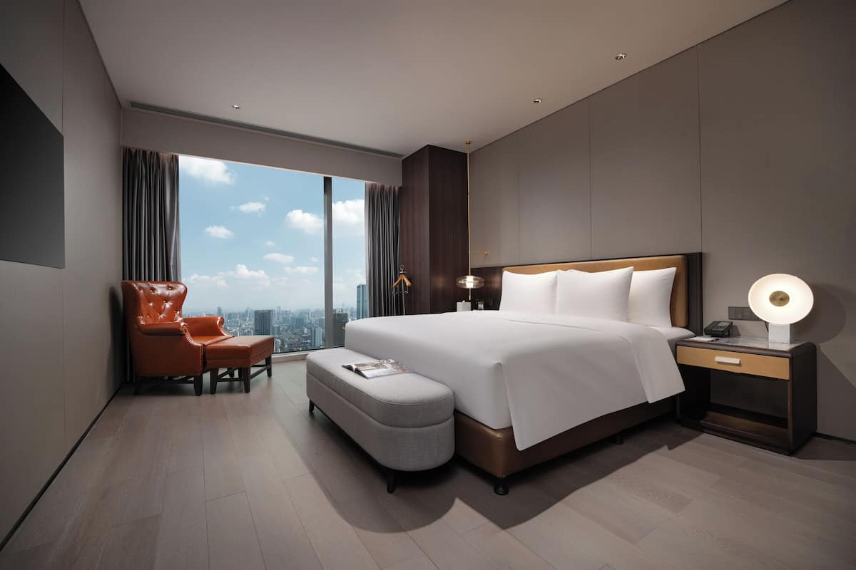 Basic Suite, 1 King Bed, City View | 1 bedroom, down comforters, in-room safe, blackout drapes