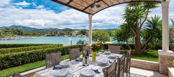 Holiday Villa Lovište Paradise