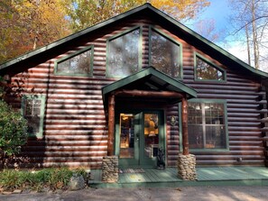 Exterior detail - True Log Home In The Mountains (Murphy)