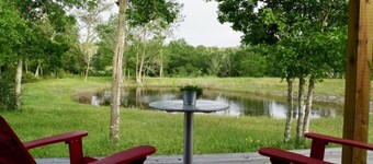 Zoe Cabin - Black Dog Cabins - Round Top, TX