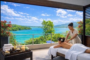 Spa -  EXCLUSIVE DESIGNER WATERFRONT 4 BDR VILLA CHEF POOL BEACH ACCESS (Montego Bay)