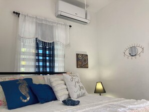 3 bedrooms, iron/ironing board, travel crib, free WiFi