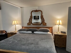 1 chambre, fer et planche à repasser, Wi-Fi gratuit, draps fournis