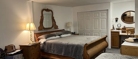 1 Schlafzimmer, Bügeleisen/Bügelbrett, kostenloses WLAN, Bettwäsche