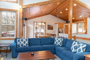 TV connectée, cheminée