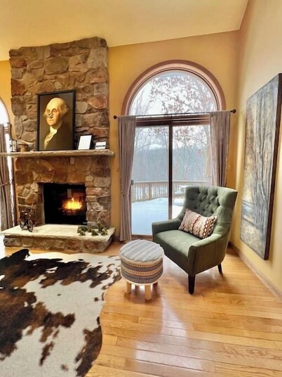 Lakefront Mansion w/ 3 Decks, Hot Tub, Boats, & Game Room!