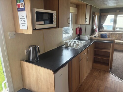 Family Friendly - Sleeps4 - Close To Nature