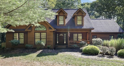5BD/3BA w/Game Room in Split Rock, Near Jack Frost