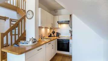 Kühlschrank, Ofen, Herdplatte, Geschirrspüler