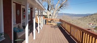NEW! Perfect Pioche Getaway + 360-Views + In Town!