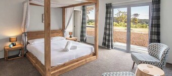 Skibo House—A Family Retreat near Margaret River