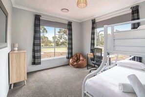 5 habitaciones, wifi y ropa de cama 