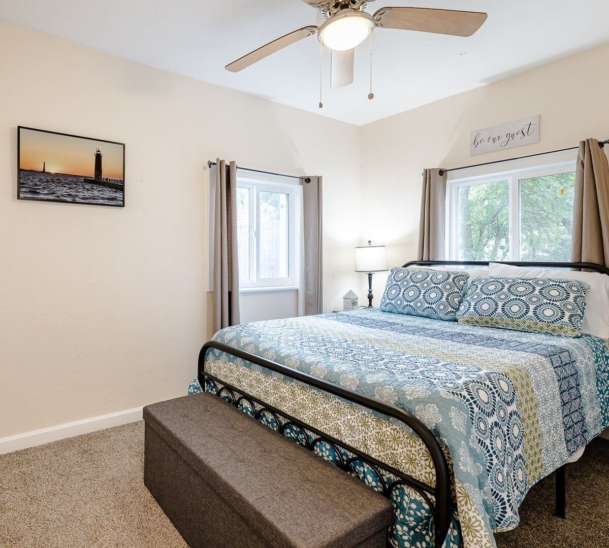 2 chambres, fer et planche à repasser, Wi-Fi gratuit, draps fournis