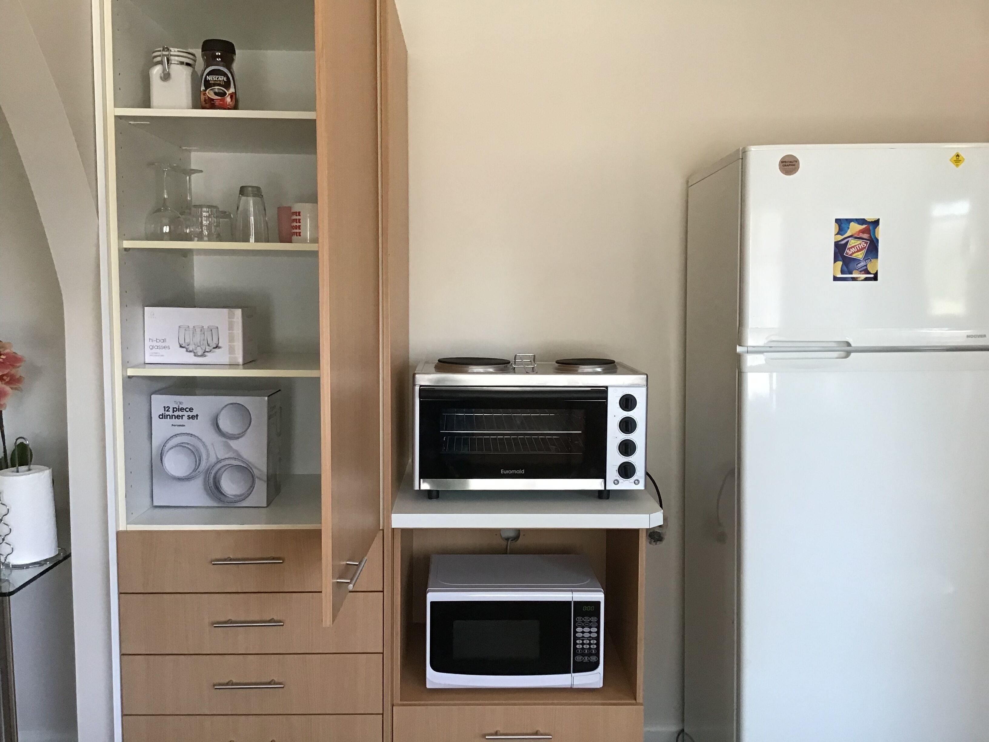 Private Self Contain studio in the heart of St Marys — image 13