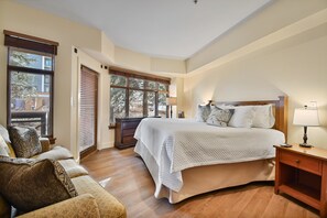 2 chambres, fer et planche Ă repasser, Wi-Fi, draps fournis
