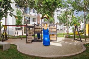 Children’s area - Bright & Breezy Full Apartment (Cancun)