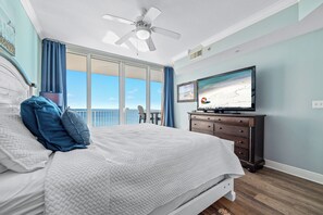 3 chambres, fer et planche à repasser, Wi-Fi gratuit, draps fournis