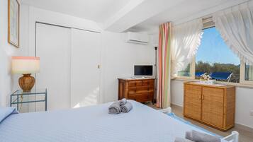 1 camera, ferro/asse da stiro, Wi-Fi gratuito, lenzuola