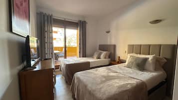 2 camere, ferro/asse da stiro, Wi-Fi gratuito, lenzuola