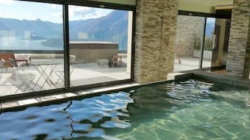 Una piscina climatizada