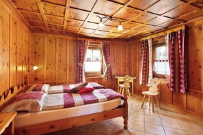 4 Schlafzimmer, kostenloses WLAN, Bettwäsche