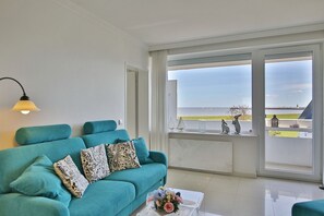 TV - House Nautic, apartment 309 (Cuxhaven)